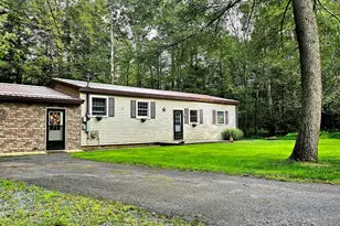 8 Fawn Grove Dr, Albrightsville, PA 18210 - Photo 1