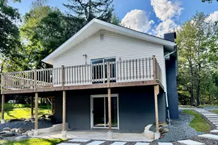 453 Cedar Dr, Long Pond, PA 18334 - Photo 4