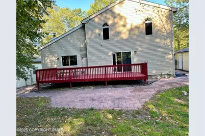  811 Knoll Drive, East Stroudsburg, PA 18302 - Photo 6