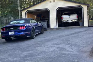 811 Knoll Dr, East Stroudsburg, PA 18302 - Photo 4