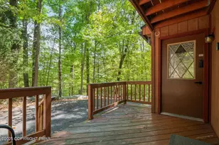 2108 Scarborough Way, Bushkill, PA 18324 - Photo 10