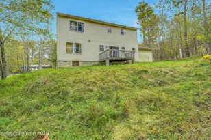 9076 Idlewild Dr Dr, Tobyhanna, PA 18466 - Photo 2