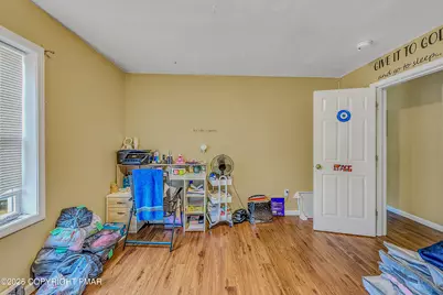  9076 Idlewild Dr Drive, Tobyhanna, PA 18466 - Photo 12