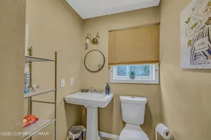 9076 Idlewild Dr Dr, Tobyhanna, PA 18466 - Photo 26