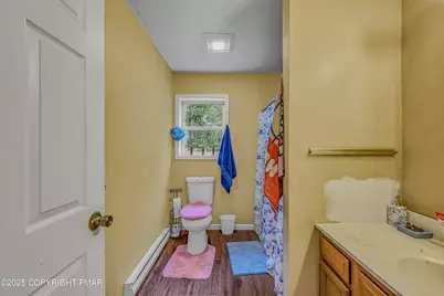  9076 Idlewild Dr Drive, Tobyhanna, PA 18466 - Photo 14