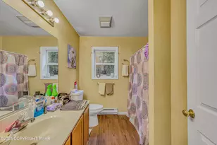 9076 Idlewild Dr Dr, Tobyhanna, PA 18466 - Photo 16