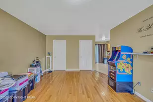 9076 Idlewild Dr Dr, Tobyhanna, PA 18466 - Photo 28