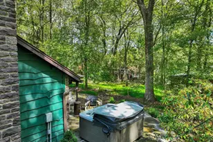 78 Crest Dr, Lake Harmony, PA 18624 - Photo 48