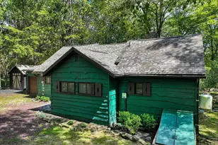 78 Crest Dr, Lake Harmony, PA 18624 - Photo 42