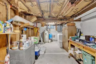 78 Crest Dr, Lake Harmony, PA 18624 - Photo 38