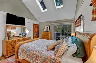 78 Crest Dr, Lake Harmony, PA 18624 - Photo 20