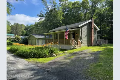  18 Shady Lane, Gouldsboro, PA 18424 - Photo 2