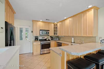  373 Miller Drive, Pocono Pines, PA 18350 - Photo 14