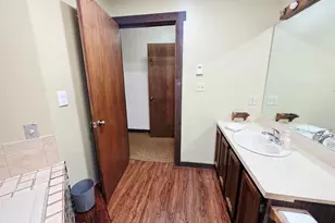 20 Finch Grv, Lake Harmony, PA 18624 - Photo 26