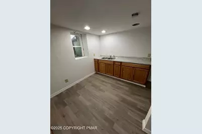  21 Sterling Road, Mount Pocono, PA 18344 - Photo 6