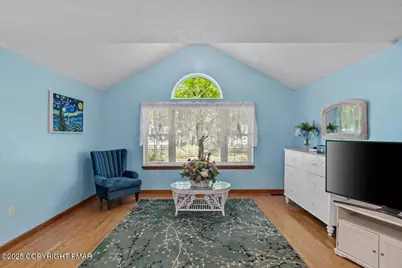  604 Bombur Lane, Tamiment, PA 18371 - Photo 12