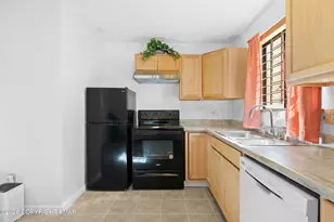 7172 Mountain Dr, Tobyhanna, PA 18466 - Photo 4