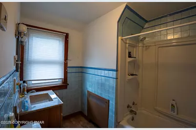  225 Claremont Avenue, Tamaqua, PA 18252 - Photo 14
