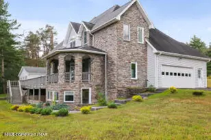 17 Cricket Hill Rd, Hawley, PA 18428 - Photo 92