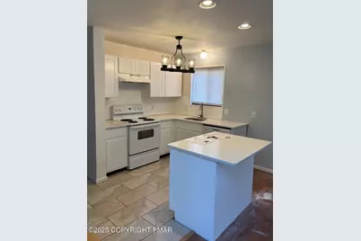  86 Norman Drive, East Stroudsburg, PA 18302 - Photo 10