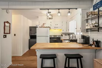  62 Locust Lane, Covington Township, PA 18424 - Photo 8