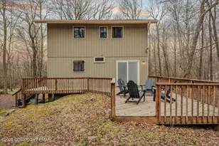 62 Locust Ln, Covington Township, PA 18424 - Photo 2