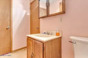 7924 Sleepy Hollow Dr, Tobyhanna, PA 18466 - Photo 24