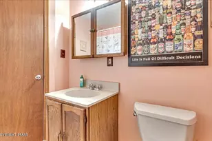 7924 Sleepy Hollow Dr, Tobyhanna, PA 18466 - Photo 28