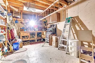 7924 Sleepy Hollow Dr, Tobyhanna, PA 18466 - Photo 32