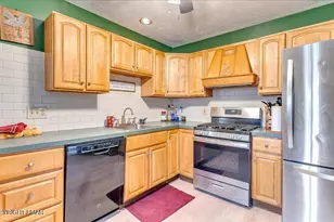 7924 Sleepy Hollow Dr, Tobyhanna, PA 18466 - Photo 12