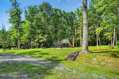  375 Marcel Drive, Dingmans Ferry, PA 18328 - Photo 22
