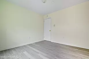 2554 Waterfront Dr, Tobyhanna, PA 18466 - Photo 28