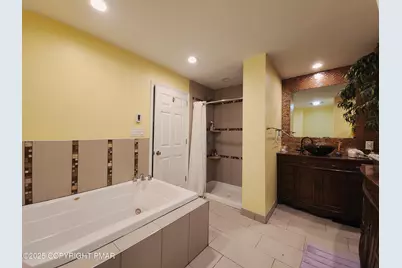  185 Quiet Valley Road, Stroudsburg, PA 18360 - Photo 14