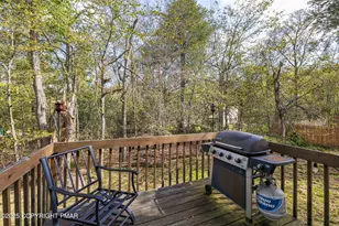 9839 Deerwood Dr, Tobyhanna, PA 18466 - Photo 20