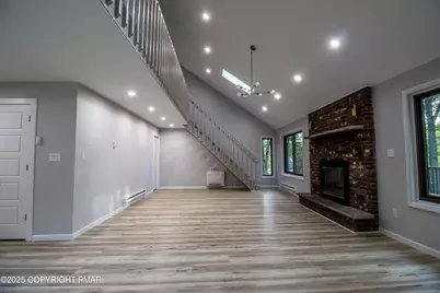  103 Ashley Court, Bushkill, PA 18324 - Photo 10