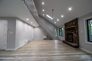 103 Ashley Ct, Bushkill, PA 18324 - Photo 10