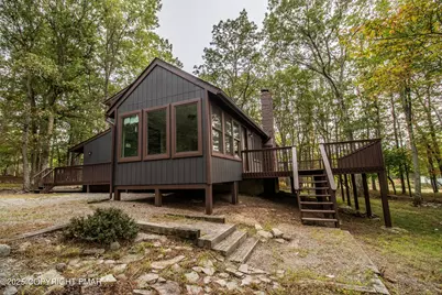  103 Ashley Court, Bushkill, PA 18324 - Photo 1