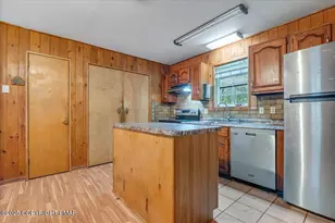 153 Segatti Cir, Bushkill, PA 18324 - Photo 22