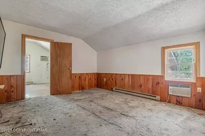  153 Segatti Circle, Bushkill, PA 18324 - Photo 34