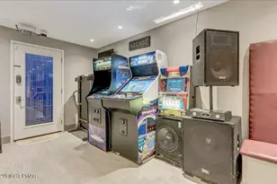 386 Shawnee Valley Dr, East Stroudsburg, PA 18302 - Photo 76