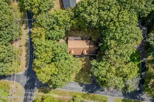 104 Lakeview Dr, Dingmans Ferry, PA 18328 - Photo 32