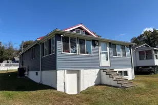 75 3rd St, Gouldsboro, PA 18424 - Photo 8