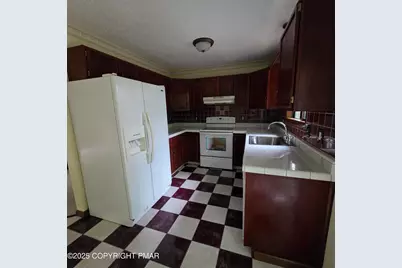  363 Coach Road, Tobyhanna, PA 18466 - Photo 4