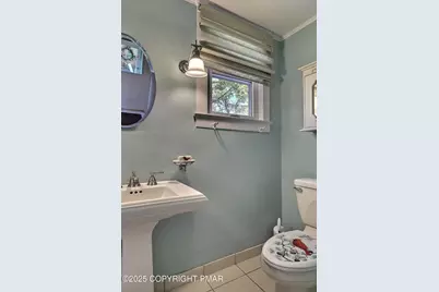  52 S Green Street, East Stroudsburg, PA 18301 - Photo 46