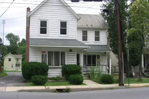 364 N Courtland St, East Stroudsburg, PA 18301 - Photo 1