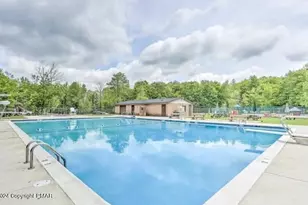 7148 Winnebago Dr, Pocono Lake, PA 18347 - Photo 40