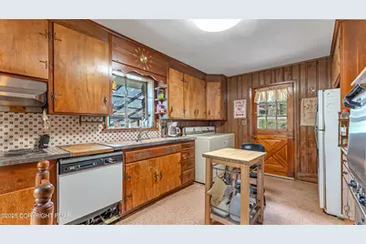  808 Lower Cherry Valley Road, Stroudsburg, PA 18360 - Photo 20