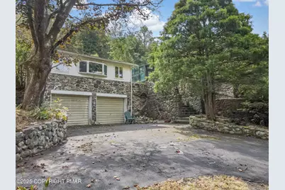  808 Lower Cherry Valley Road, Stroudsburg, PA 18360 - Photo 2