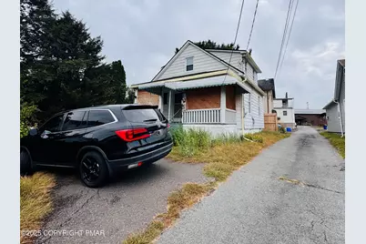  104 Serling Street, Dupont, PA 18641 - Photo 2