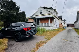 104 Serling St, Dupont, PA 18641 - Photo 2